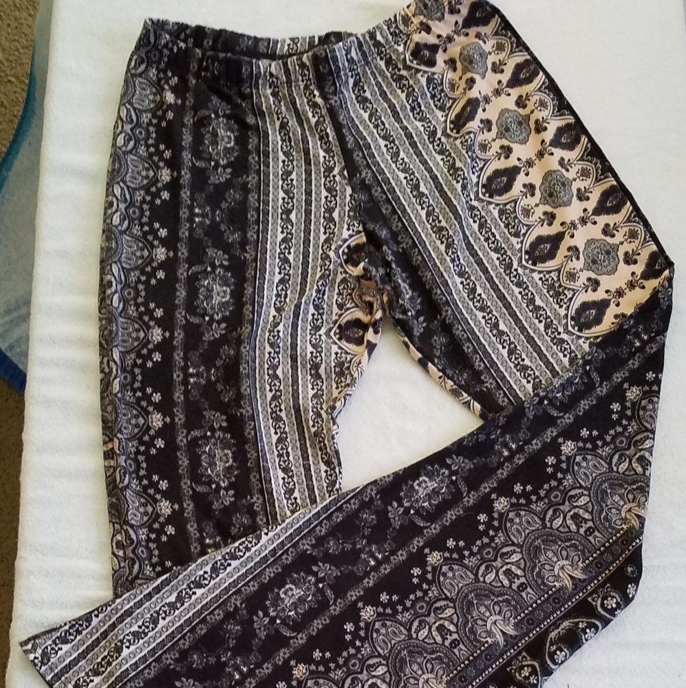 Pants - Picture 4 of 4